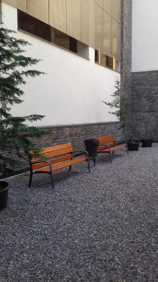 Comfortable Studio With Mountain View In Arinsal 40 M² + Ski Storage Экстерьер фото